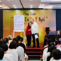 Lời Tự Sự của Một Đứa Con Xa Nhà ….